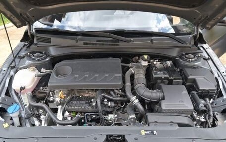 Hyundai Elantra, 2023 год, 2 150 000 рублей, 27 фотография