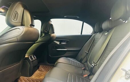 Mercedes-Benz C-Класс, 2022 год, 2 390 998 рублей, 7 фотография