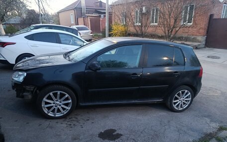 Volkswagen Golf V, 2004 год, 360 000 рублей, 3 фотография