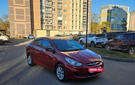 Hyundai Solaris II рестайлинг, 2013 год, 850 000 рублей, 6 фотография