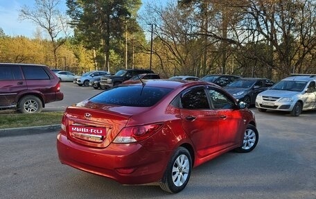 Hyundai Solaris II рестайлинг, 2013 год, 850 000 рублей, 4 фотография