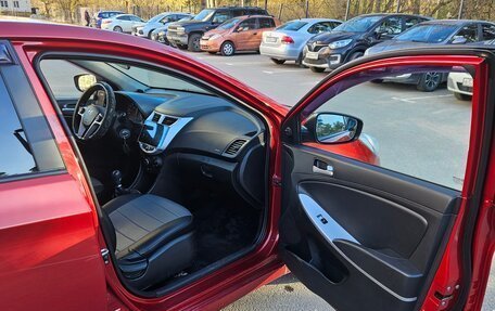 Hyundai Solaris II рестайлинг, 2013 год, 850 000 рублей, 12 фотография