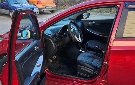 Hyundai Solaris II рестайлинг, 2013 год, 850 000 рублей, 11 фотография