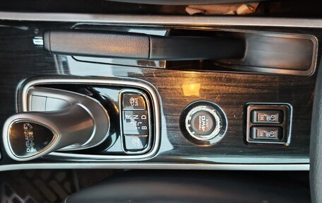 Mitsubishi Outlander III рестайлинг 3, 2016 год, 2 350 000 рублей, 16 фотография