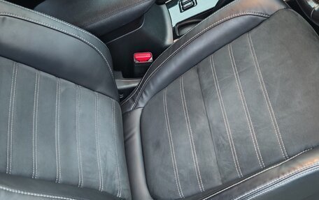 Mitsubishi Outlander III рестайлинг 3, 2016 год, 2 350 000 рублей, 13 фотография