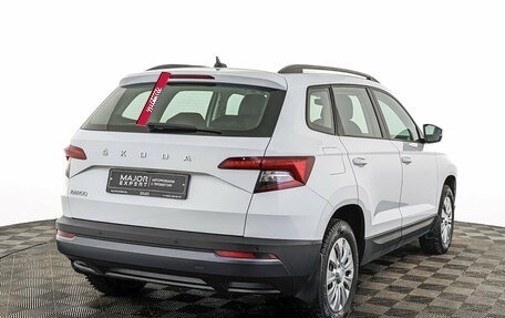 Skoda Karoq I, 2021 год, 2 200 000 рублей, 5 фотография