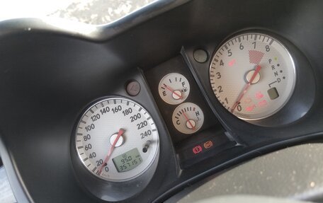 Mitsubishi Outlander III рестайлинг 3, 2004 год, 660 000 рублей, 21 фотография