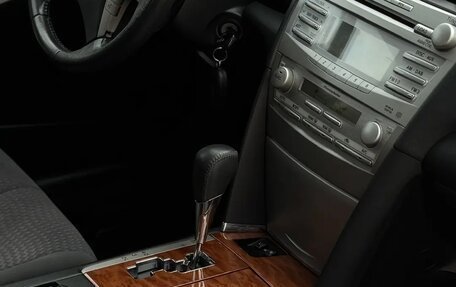 Toyota Camry, 2011 год, 1 340 000 рублей, 14 фотография