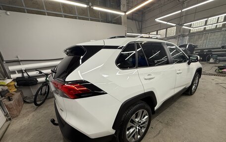 Toyota RAV4, 2021 год, 4 080 000 рублей, 4 фотография