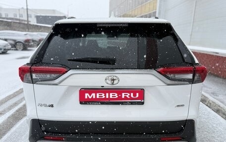 Toyota RAV4, 2021 год, 4 080 000 рублей, 7 фотография