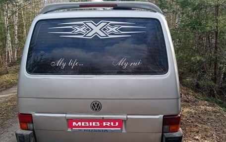 Volkswagen Transporter T4, 1993 год, 650 000 рублей, 2 фотография