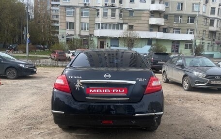 Nissan Teana, 2010 год, 650 000 рублей, 4 фотография