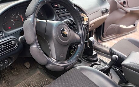 Chevrolet Niva I рестайлинг, 2015 год, 550 000 рублей, 3 фотография