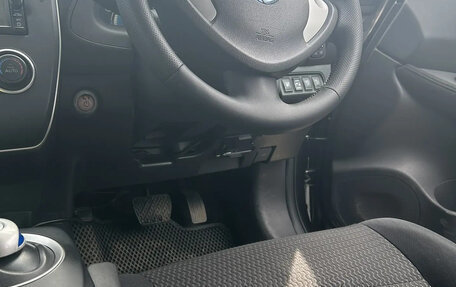 Nissan Leaf I, 2016 год, 930 000 рублей, 8 фотография