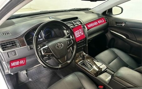 Toyota Camry, 2017 год, 2 549 000 рублей, 4 фотография