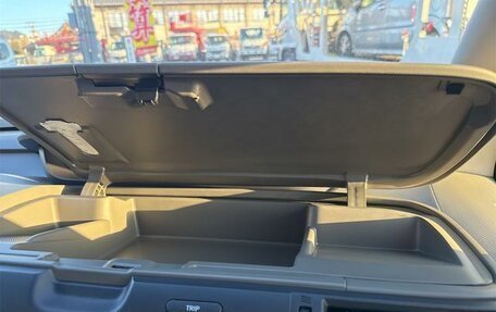 Honda Freed II, 2023 год, 990 000 рублей, 28 фотография