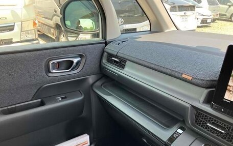 Honda Stepwgn, 2023 год, 1 640 000 рублей, 22 фотография