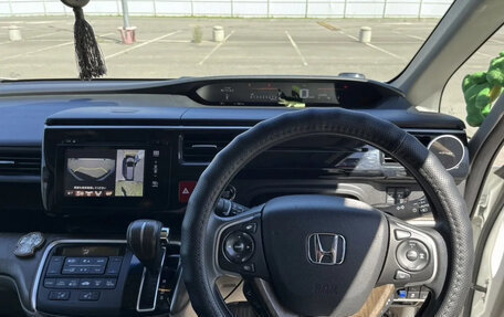 Honda Stepwgn IV, 2015 год, 1 750 000 рублей, 10 фотография