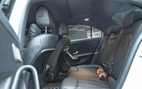 Mercedes-Benz A-Класс, 2022 год, 2 190 000 рублей, 11 фотография