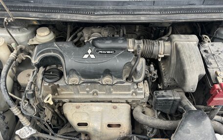 Mitsubishi Colt VI рестайлинг, 2003 год, 295 000 рублей, 10 фотография