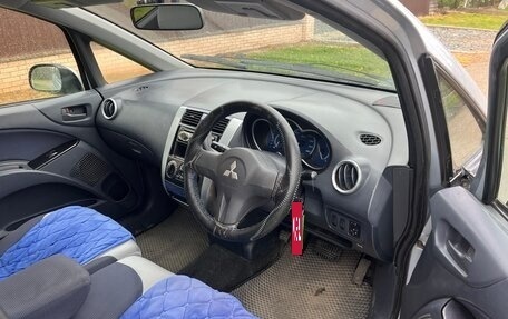 Mitsubishi Colt VI рестайлинг, 2003 год, 295 000 рублей, 6 фотография