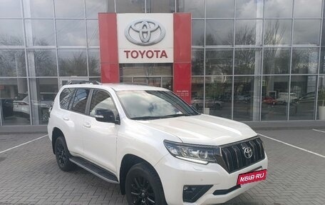 Toyota Land Cruiser Prado 150 рестайлинг 2, 2021 год, 7 250 000 рублей, 3 фотография