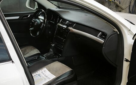 Skoda Superb III рестайлинг, 2013 год, 1 000 000 рублей, 9 фотография