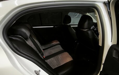 Skoda Superb III рестайлинг, 2013 год, 1 000 000 рублей, 11 фотография