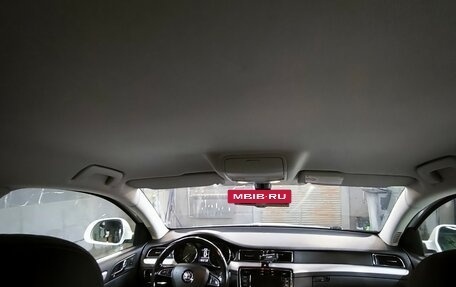 Skoda Superb III рестайлинг, 2013 год, 1 000 000 рублей, 12 фотография