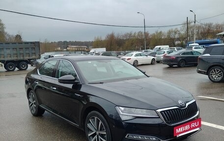 Skoda Superb III рестайлинг, 2025 год, 3 400 000 рублей, 4 фотография