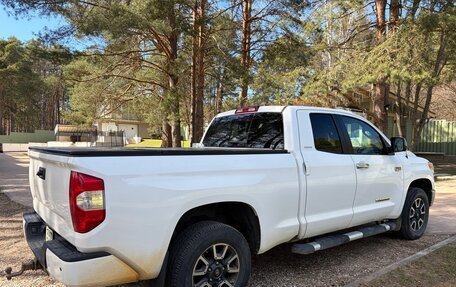 Toyota Tundra II, 2016 год, 5 000 000 рублей, 6 фотография
