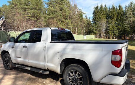 Toyota Tundra II, 2016 год, 5 000 000 рублей, 4 фотография