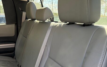 Toyota Tundra II, 2016 год, 5 000 000 рублей, 21 фотография