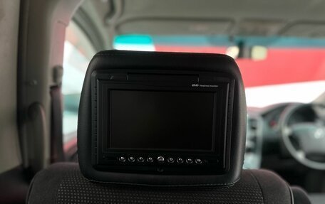 Toyota Alphard III, 2002 год, 1 450 000 рублей, 12 фотография