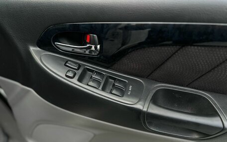 Toyota Alphard III, 2002 год, 1 450 000 рублей, 11 фотография