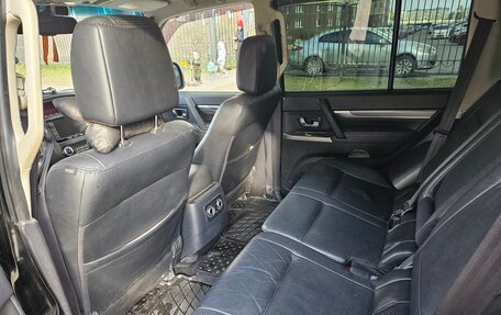 Mitsubishi Pajero IV, 2013 год, 2 250 000 рублей, 8 фотография