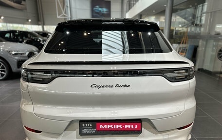 Porsche Cayenne III, 2020 год, 11 990 000 рублей, 10 фотография