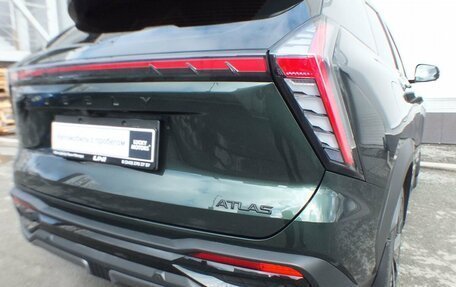 Geely Atlas, 2023 год, 2 599 000 рублей, 9 фотография