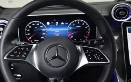 Mercedes-Benz GLC, 2025 год, 5 фотография