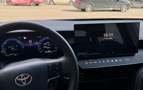 Toyota Camry, 2024 год, 4 180 000 рублей, 6 фотография