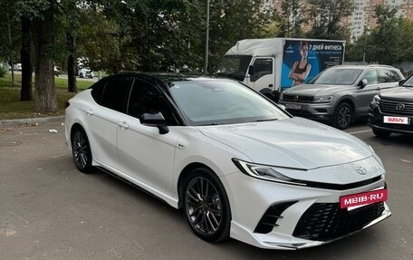 Toyota Camry, 2024 год, 4 180 000 рублей, 2 фотография