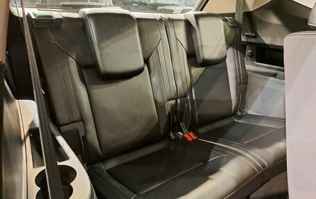 Volkswagen Teramont I, 2019 год, 3 590 000 рублей, 21 фотография