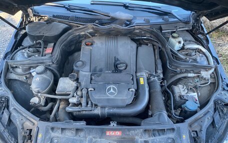 Mercedes-Benz C-Класс, 2012 год, 1 400 000 рублей, 6 фотография