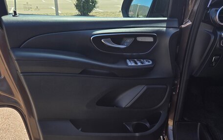 Mercedes-Benz V-Класс, 2014 год, 3 100 000 рублей, 18 фотография