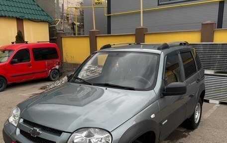 Chevrolet Niva I рестайлинг, 2014 год, 480 000 рублей, 2 фотография