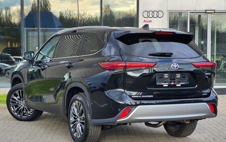 Toyota Highlander, 2025 год, 5 699 000 рублей, 7 фотография