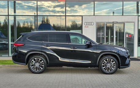 Toyota Highlander, 2025 год, 5 699 000 рублей, 4 фотография