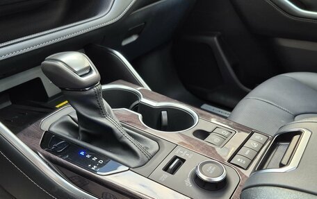 Toyota Highlander, 2025 год, 5 699 000 рублей, 18 фотография