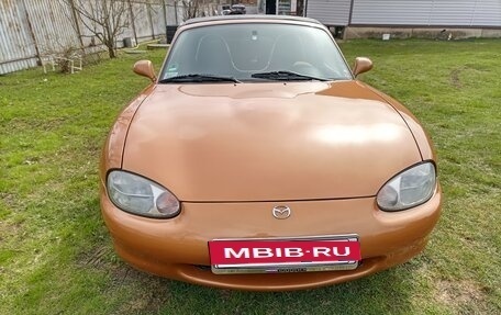 Mazda MX-5, 1998 год, 1 100 000 рублей, 2 фотография