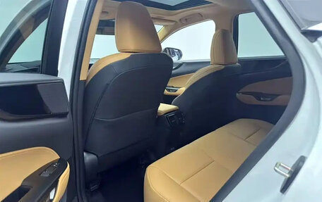 Lexus NX, 2025 год, 5 450 001 рублей, 13 фотография